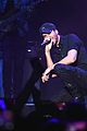enrique iglesias neyo and more perform at huge ktuphoria concert 48