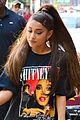 ariana grande pete davidson hold hands for nyc lunch date 08
