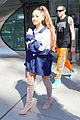 ariana grande holds hands with fiance pete davidson 05