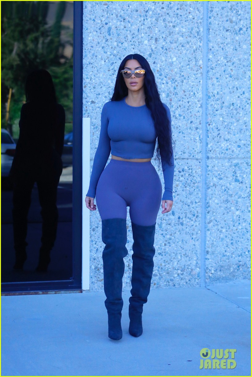 kim kardashian kylie jenner photo shoot june 2018 10