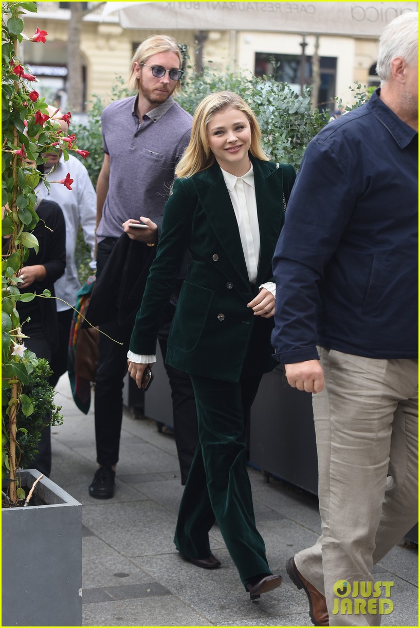 chloe moretz sports fun prints at come as you are champs elysees film festival premiere 11