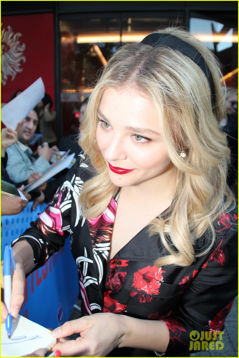 chloe moretz sports fun prints at come as you are champs elysees film festival premiere 15