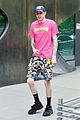 pete davidson steps out after buying apartment ariana grande 02