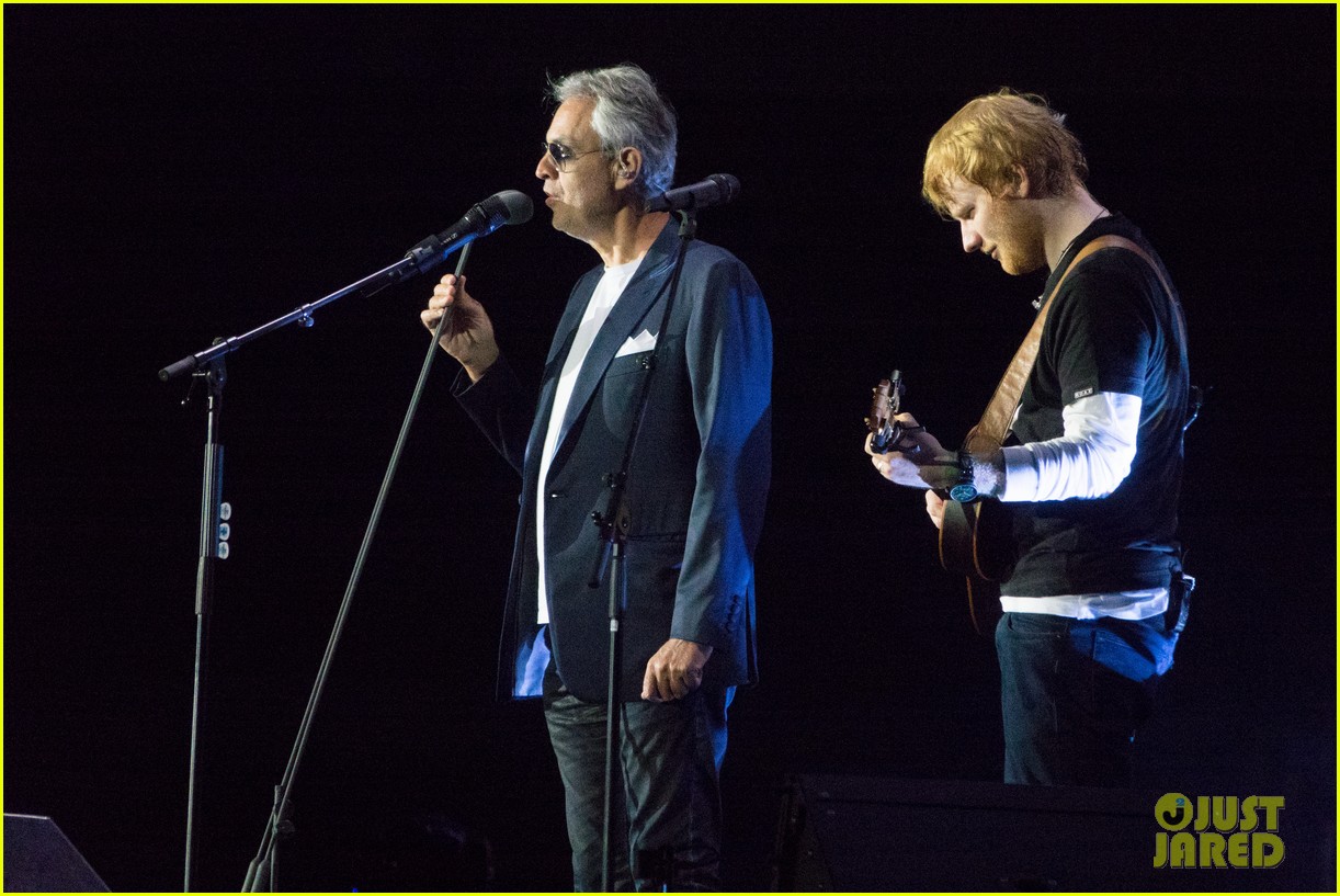ed sheeran and andrea bocelli perform perfect live for the first time 05