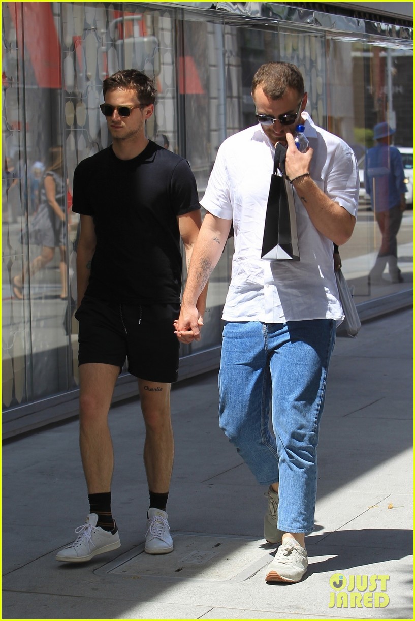 sam smith and boyfriend brandon flynn hold hands for shopping trip 16
