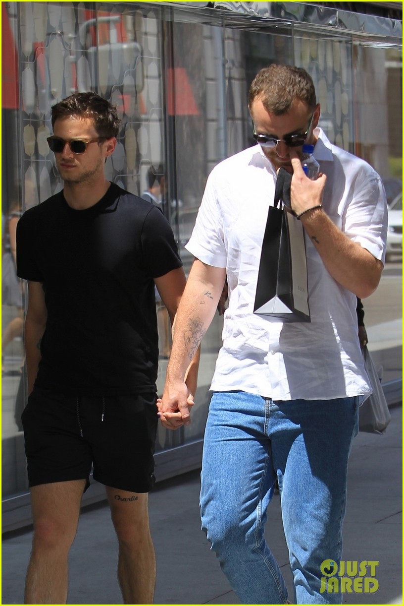 sam smith and boyfriend brandon flynn hold hands for shopping trip 17