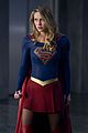 supergirl make reign stills season finale 05