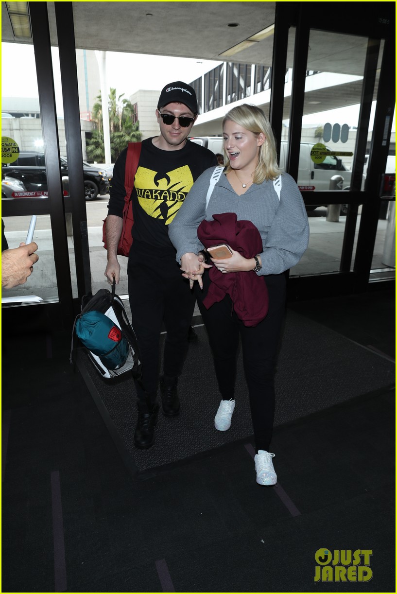 meghan trainor shows off her engagement ring from daryl sabara at lax 11