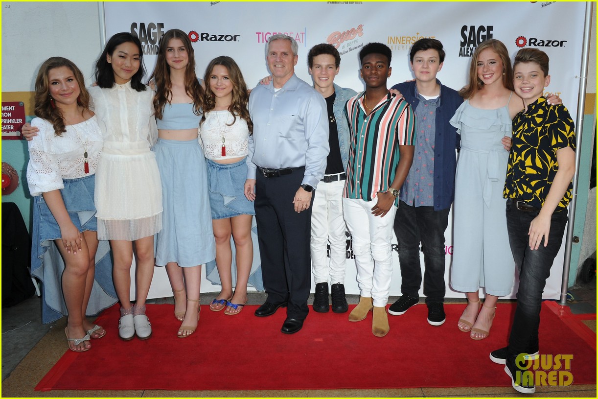 brec bassinger and dylan summerall couple up for sage launch party 05