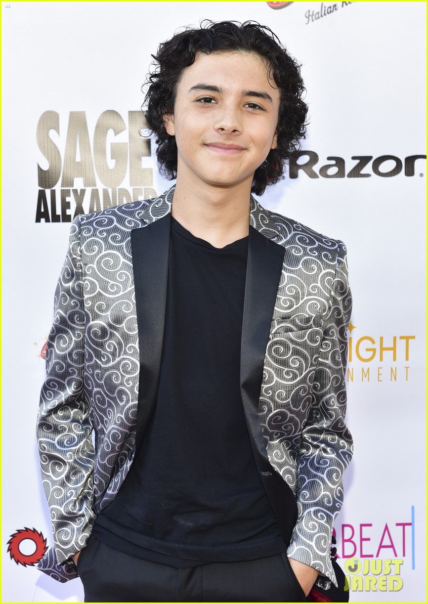 brec bassinger and dylan summerall couple up for sage launch party 18