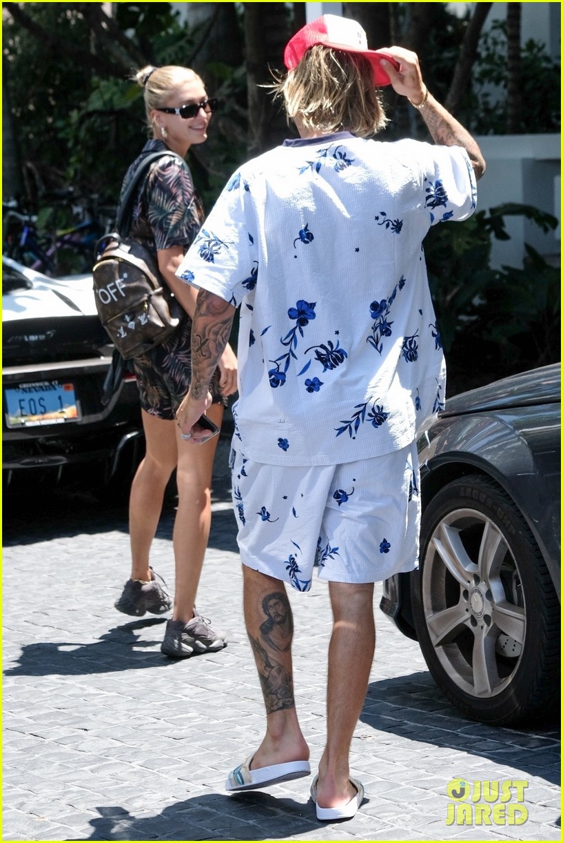 justin bieber shows off tattooed torso on vacation with hailey baldwin 21
