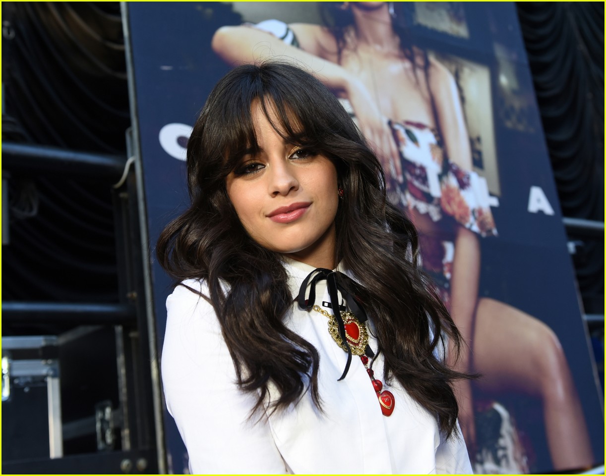 camila cabello performs her hits on good morning america 01