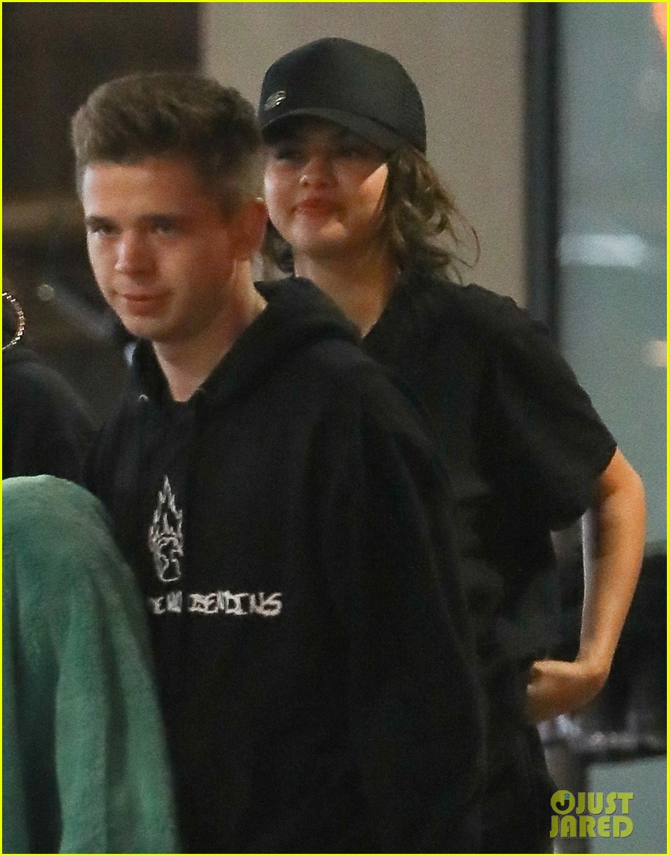 selena gomez enjoys night out with caleb stevens and friends 08