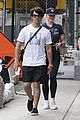 joe jonas sophie turner spend the day with their moms in nyc 10