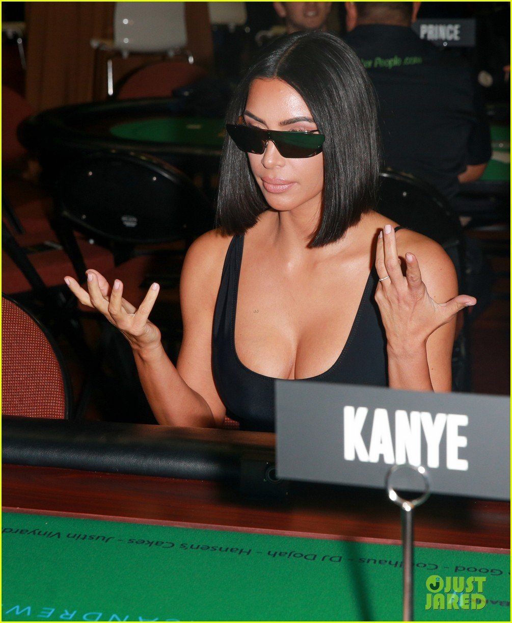 kim kardashian khloe kardashian kendall jenner poker tournament 13
