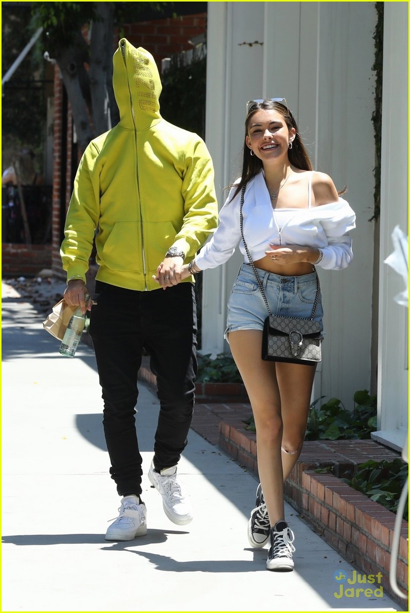 zack bia makes madison beer laugh head off 27