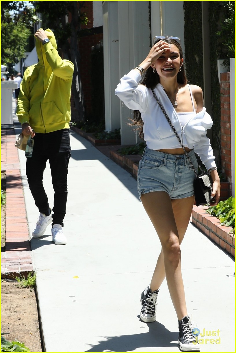 zack bia makes madison beer laugh head off 33