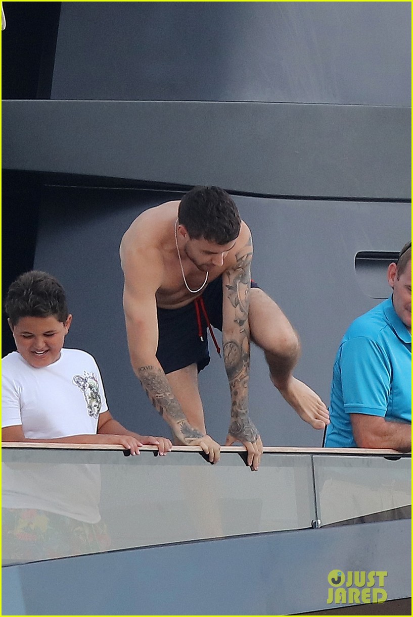 liam payne dances works out while shirtless on a yacht 15