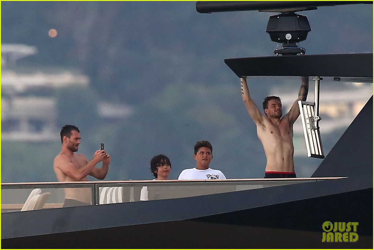 liam payne dances works out while shirtless on a yacht 41