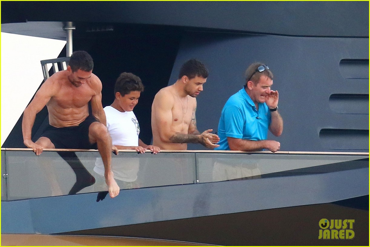 liam payne dances works out while shirtless on a yacht 51
