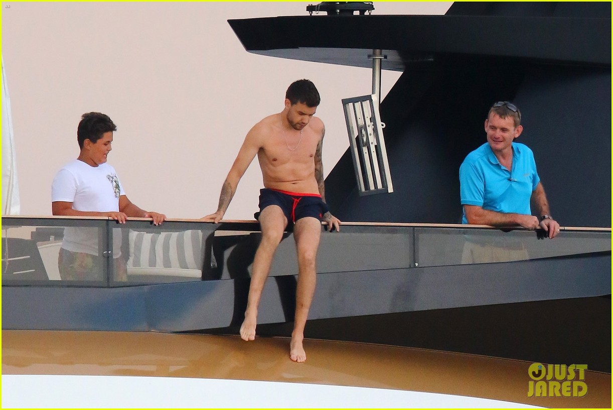 liam payne dances works out while shirtless on a yacht 57