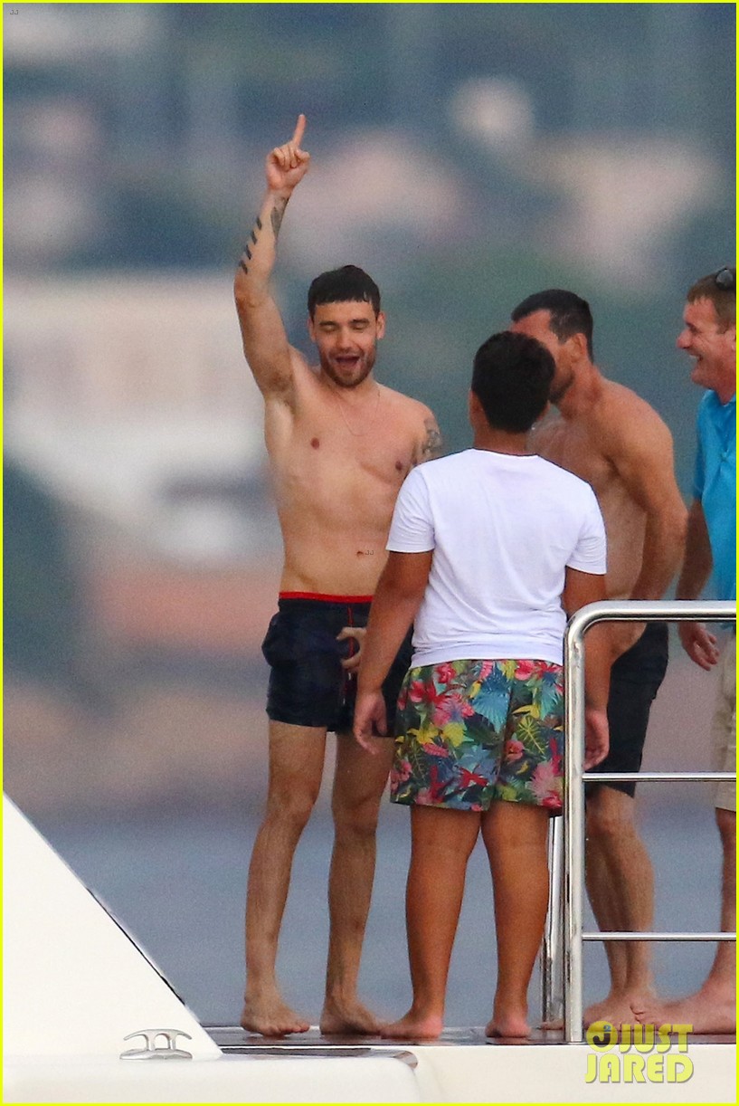 liam payne dances works out while shirtless on a yacht 83