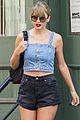 taylor swift hits a studio in nyc 04