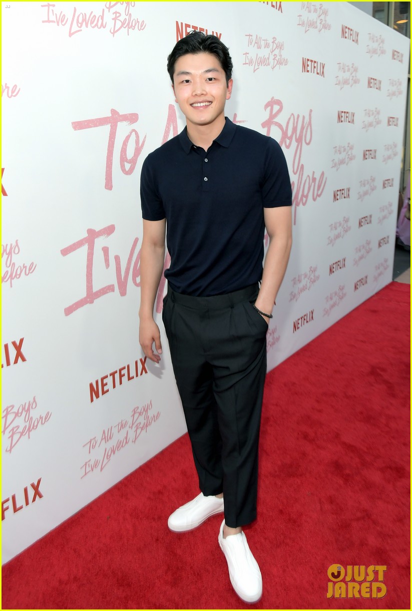 netflixs to all the boys ive loved before cast attends premiere 18