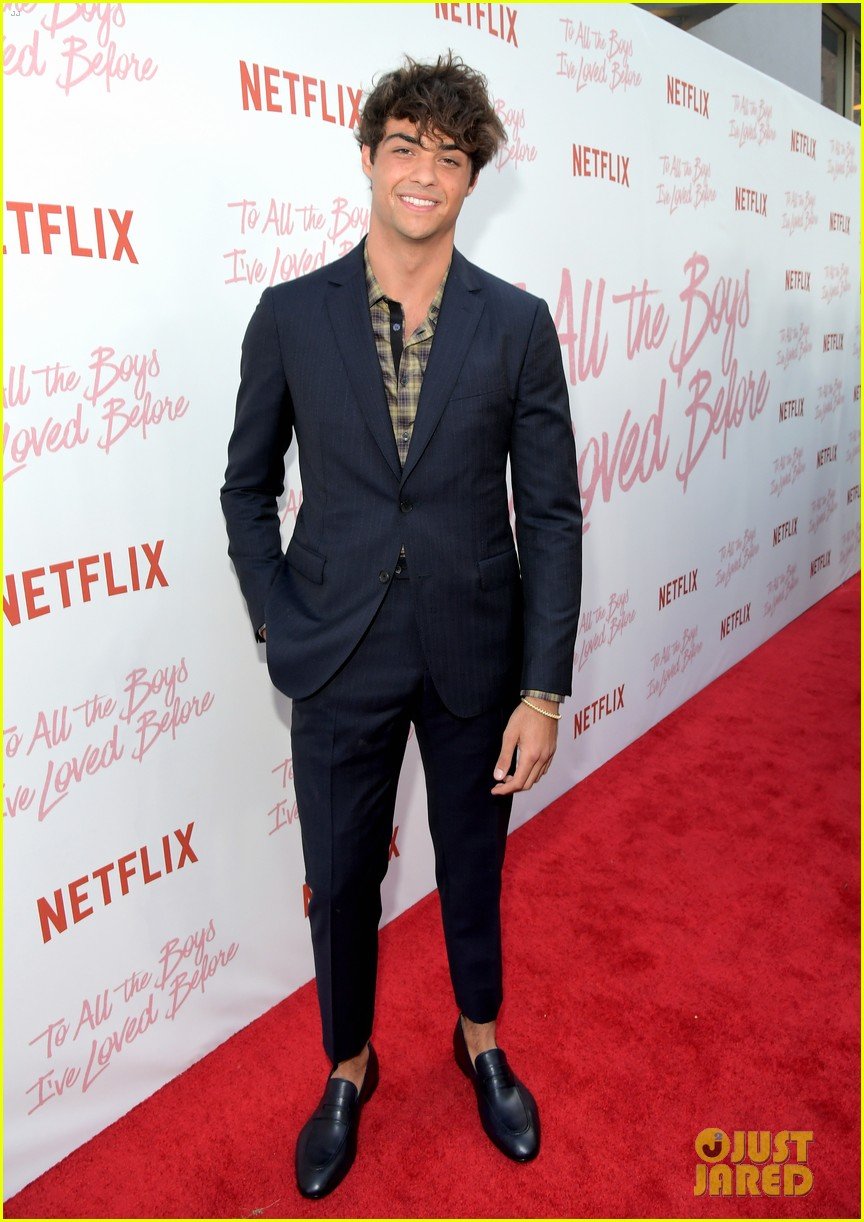 netflixs to all the boys ive loved before cast attends premiere 24