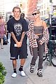 justin bieber gets a haircut with hailey baldwin by his side 01