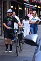 joe jonas sophie turner hang out with his parents in nyc 05