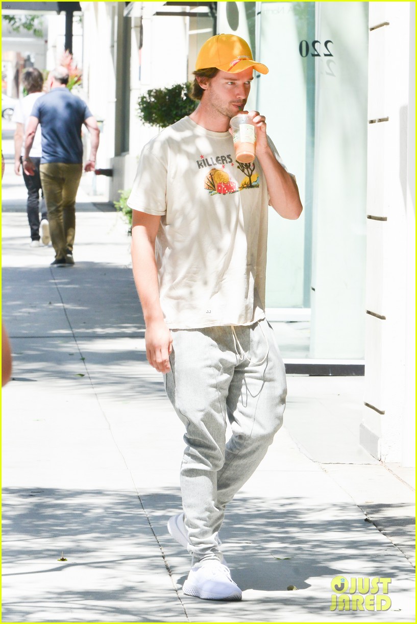 patrick schwarzenegger steps out for solo lunch at sugarfish 13