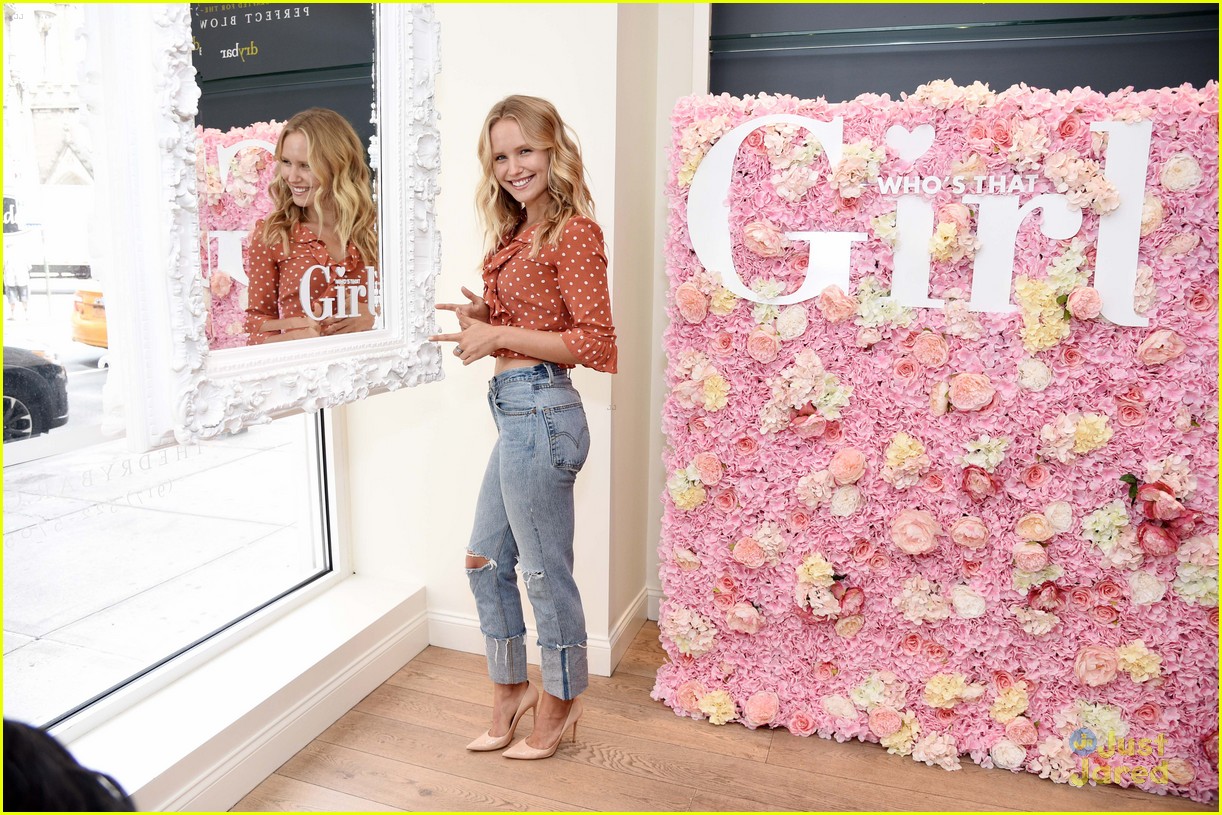 sailor brinkley cook who girl event nyc 25