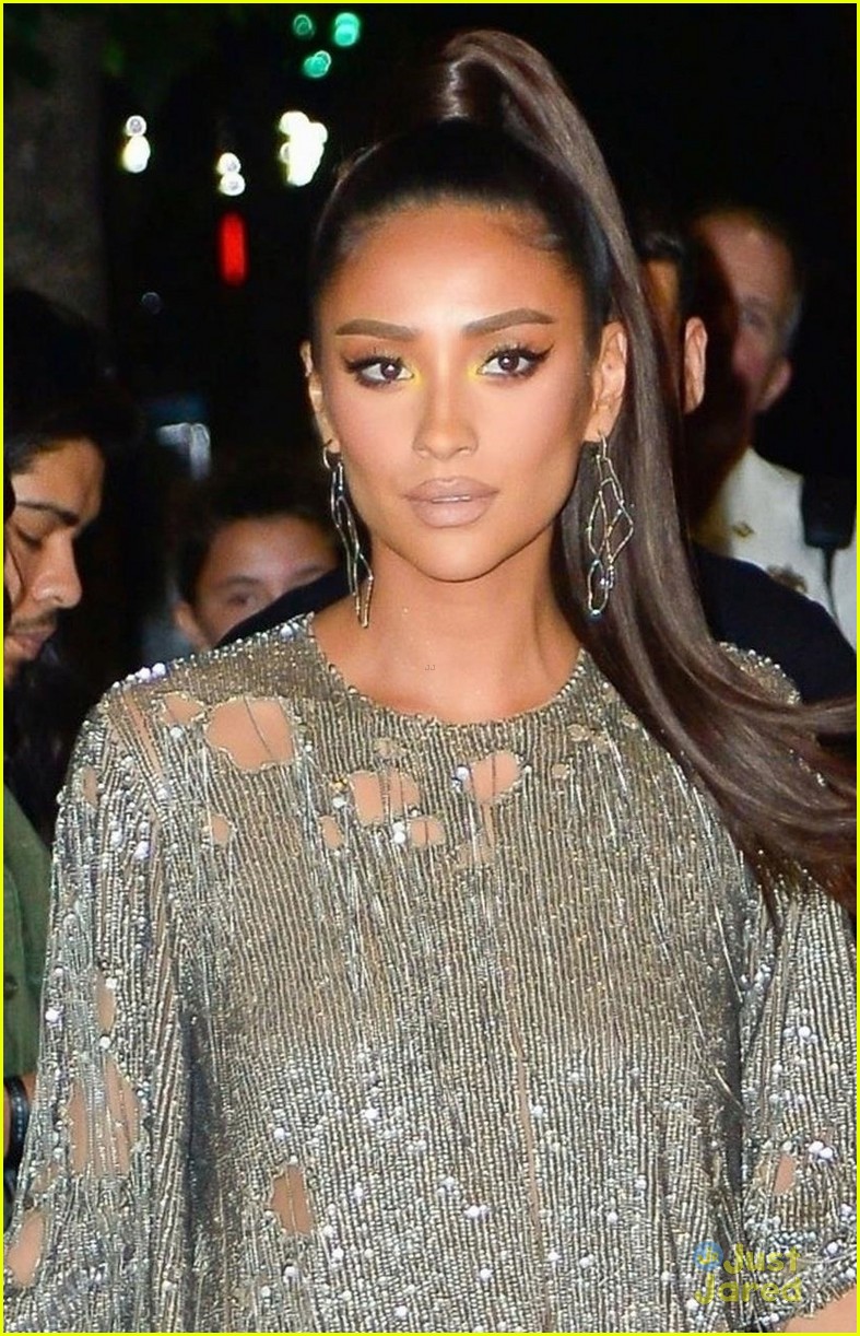 shay mitchell silver dress vmas after party 05