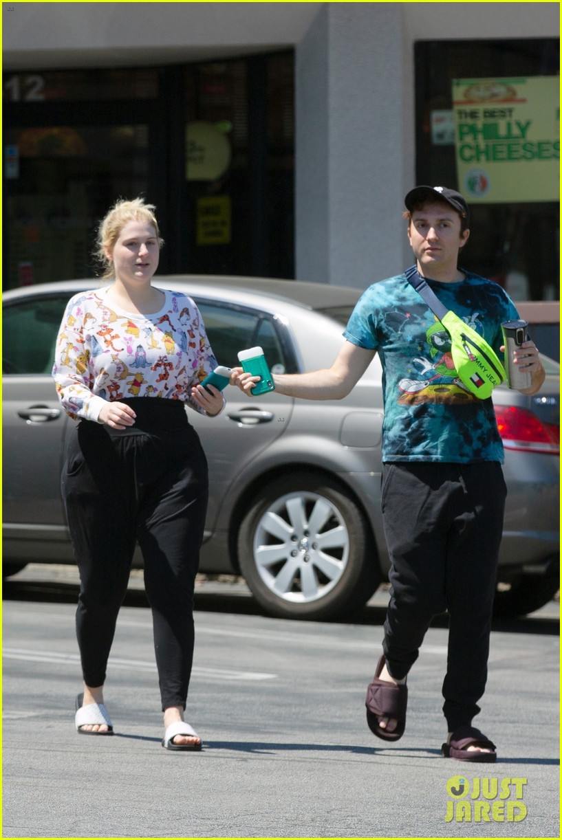 meghan trainor fiance daryl sabara wear matching outfits for cryotherapy session 02