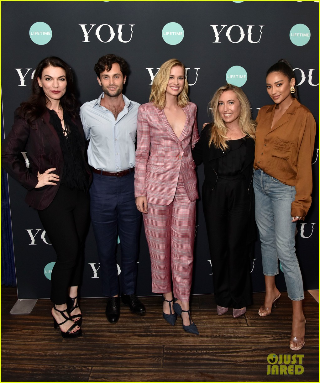penn badgley elizabeth lail and shay mitchell look stylish at you series premiere 15