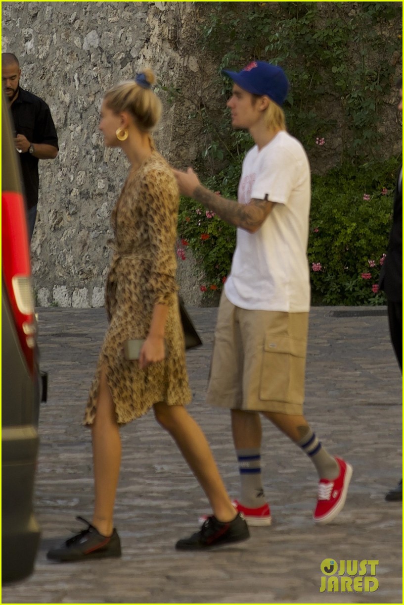 justin bieber and hailey baldwin step out in milan during fashion week 03