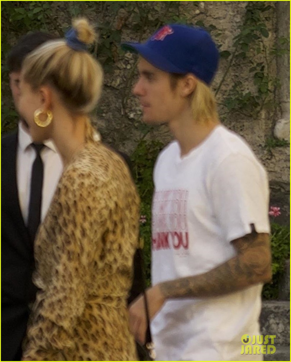 justin bieber and hailey baldwin step out in milan during fashion week 06
