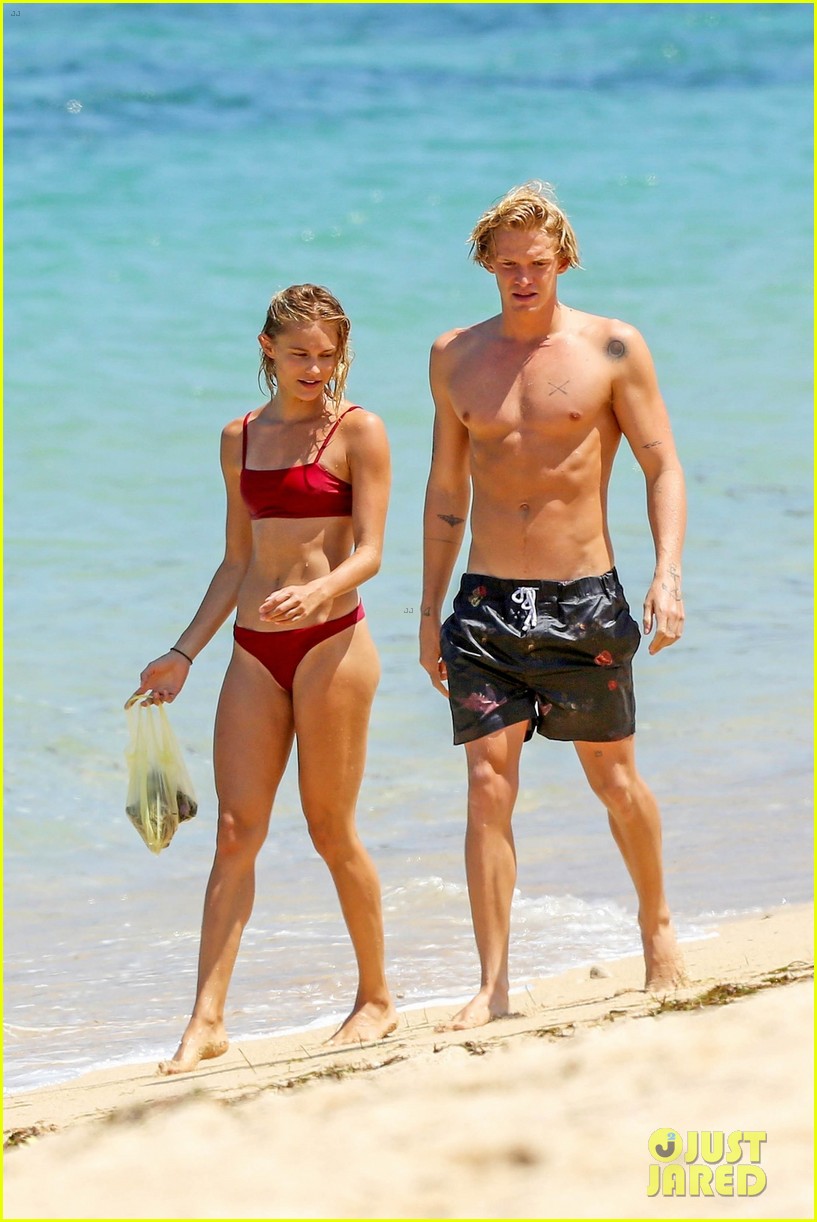 cody simpson hits the beach with girlfriend clair wuestenberg 05