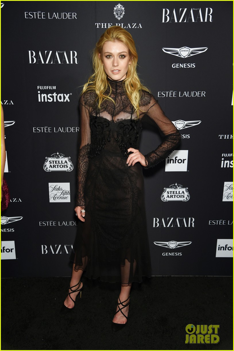 kaia and presley gerber join hayley kiyoko and more stars at harpers bazaar icons party 01