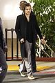 harry styles leaves the eagles concert with cindy crawford family 03