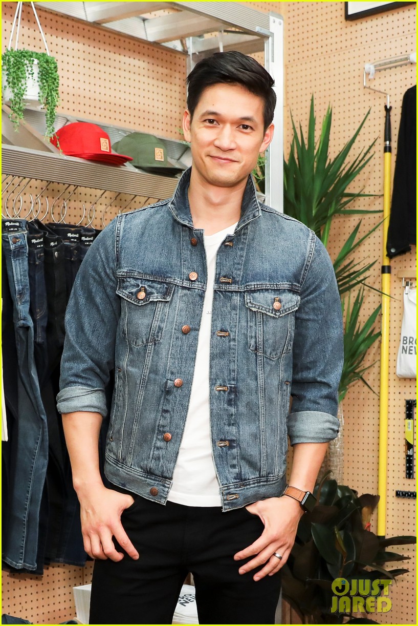 dylan sprouse harry shum jr celebrate madewell mens collection 06