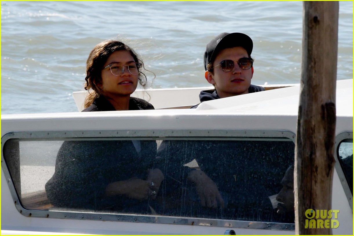tom holland and zendaya film spider man far from home in italy 03