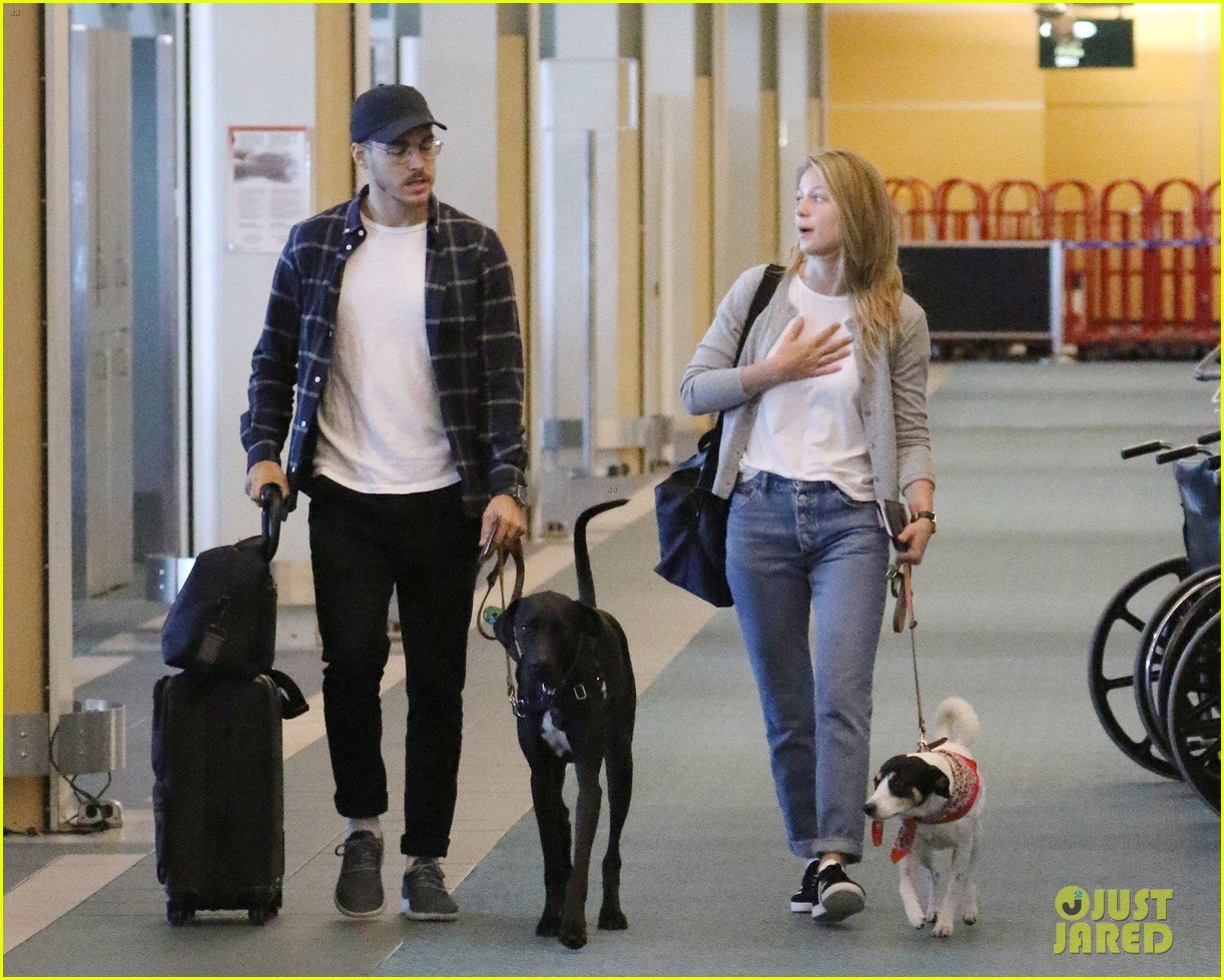 melissa benoist chris wood jet out of vancouver 12
