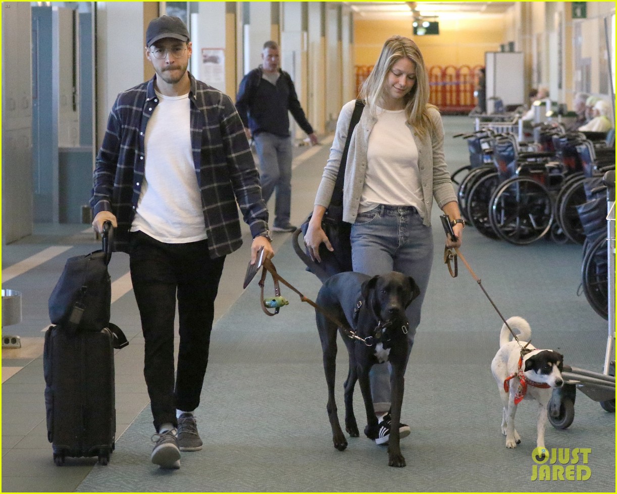 melissa benoist chris wood jet out of vancouver 16