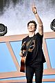 shawn mendes rocks out on stage at global citizen festival 10