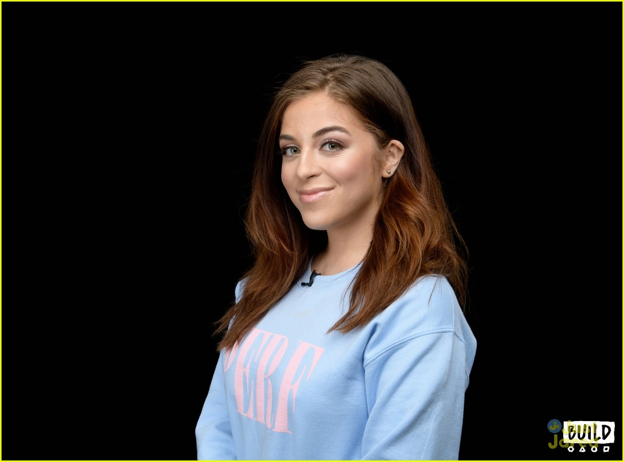 baby ariel talks new book build appearance 01