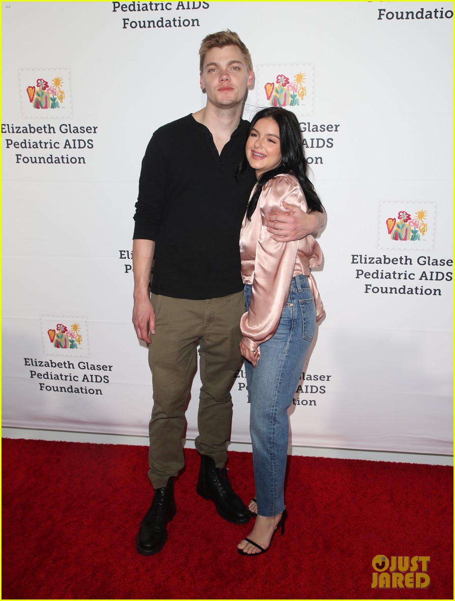 ariel winter levi meaden couple up for a time for heros festival 24