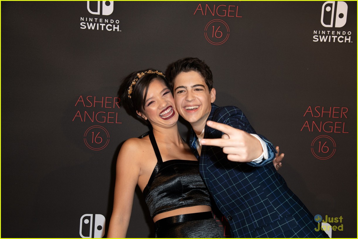 asher angel 16 bday nintendo party pics 64