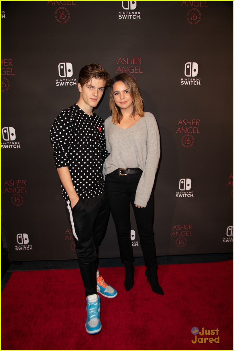asher angel 16 bday nintendo party pics 75